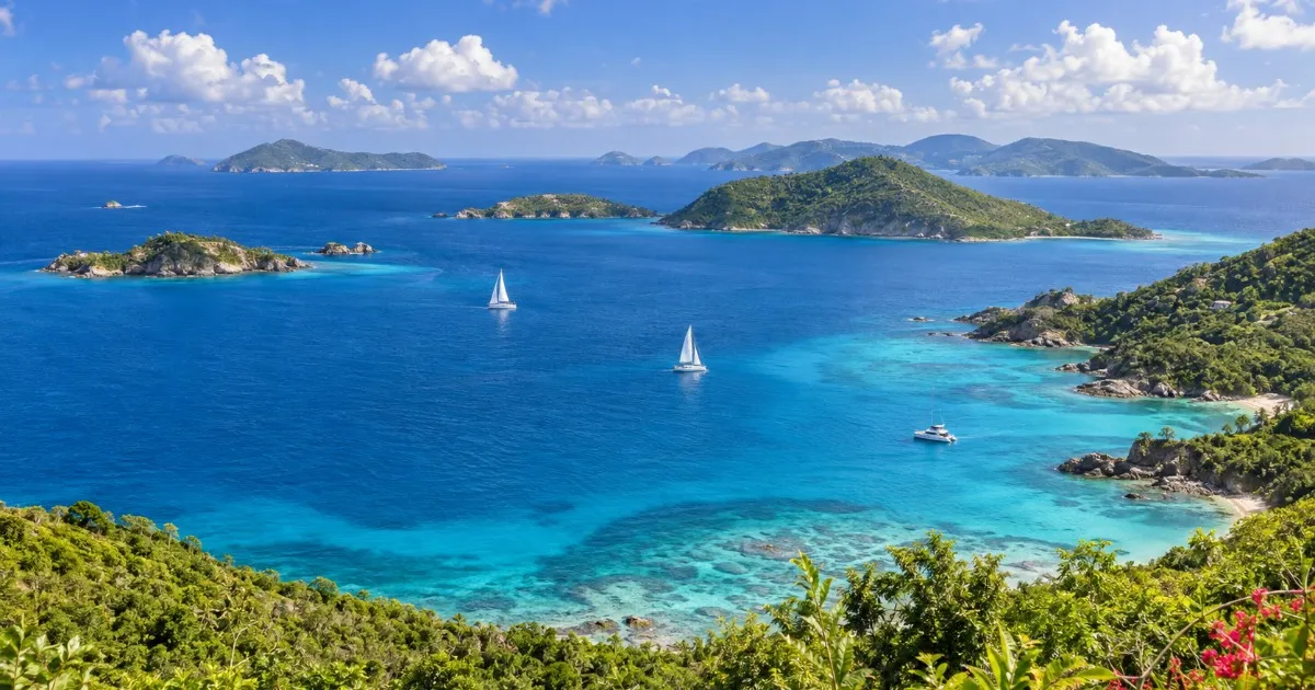Island scenery featured in the St. Thomas travel guide